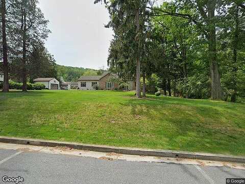 Fairview, MOHNTON, PA 19540