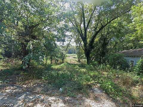 Annie M Harris, BARNESVILLE, GA 30204