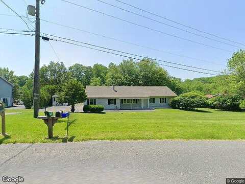 Old Grange, SLATINGTON, PA 18080