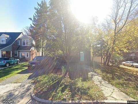 8Th, ARLINGTON, VA 22204