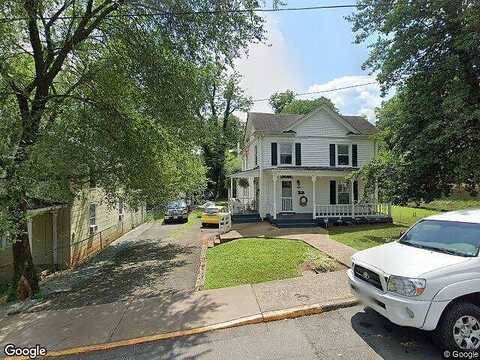 Hinton, CHARLOTTESVILLE, VA 22902