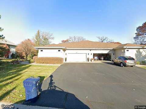 Crowne Oak, EDEN PRAIRIE, MN 55344