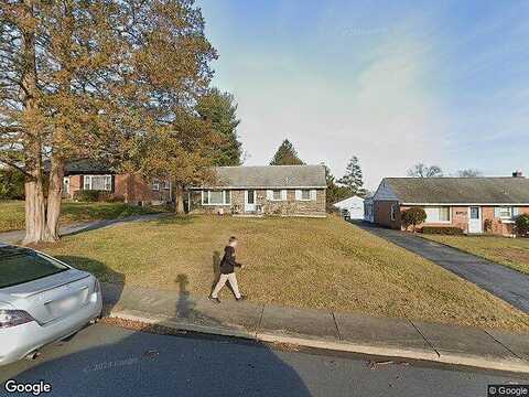 Highlawn, ELIZABETHTOWN, PA 17022