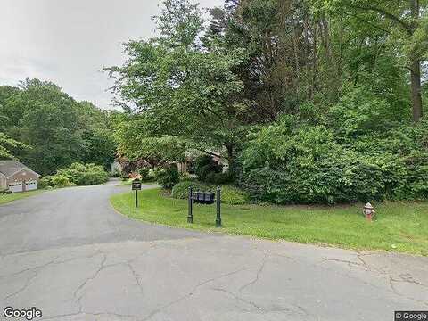 Hannora, FAIRFAX STATION, VA 22039