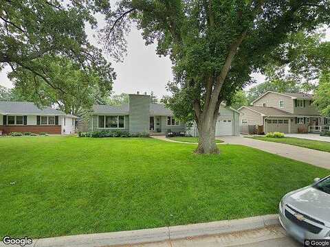 Fairfax, MINNEAPOLIS, MN 55424