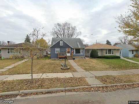 Standish, MINNEAPOLIS, MN 55417