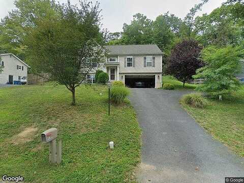 Betty, COLUMBIA, PA 17512