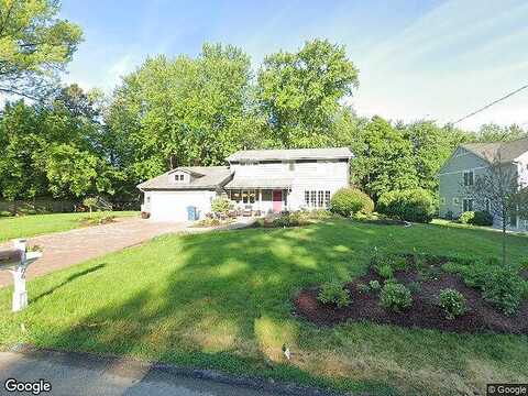 Milbert, HOPKINS, MN 55305
