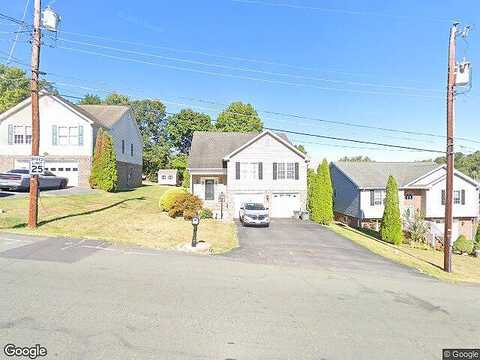 Ritchie, STAUNTON, VA 24401