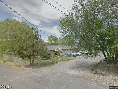 Hoff, MADRAS, OR 97741