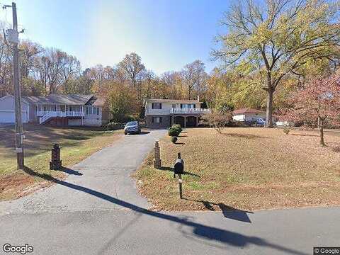 Monument, MONTROSS, VA 22520