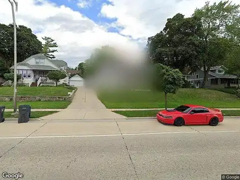 Delafield, WAUKESHA, WI 53188