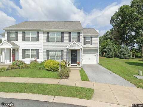 Summer, LANCASTER, PA 17602