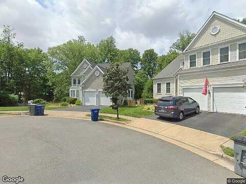 Hillsman, FALLS CHURCH, VA 22043