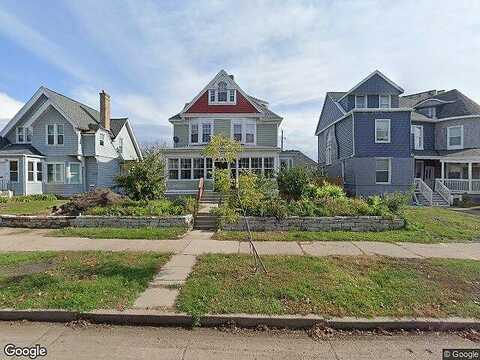 Portland, MINNEAPOLIS, MN 55407