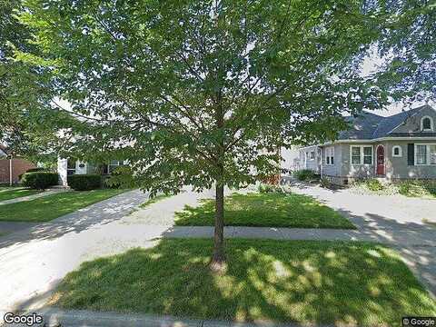 71St, MILWAUKEE, WI 53213