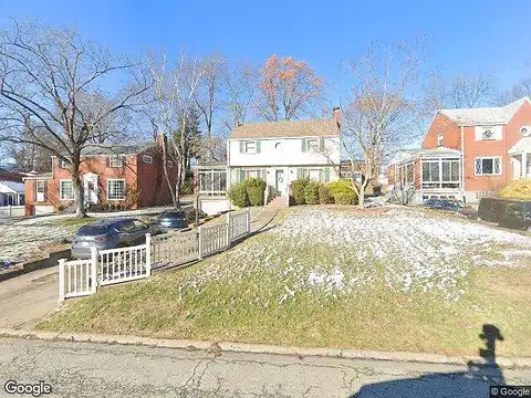 Gaywood, PITTSBURGH, PA 15235