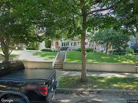 24Th, MINNEAPOLIS, MN 55405