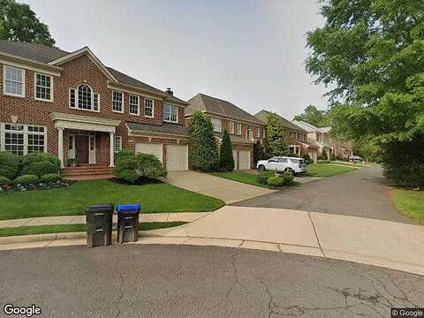 Armand, FALLS CHURCH, VA 22043