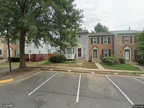 Four Chimney, CENTREVILLE, VA 20120