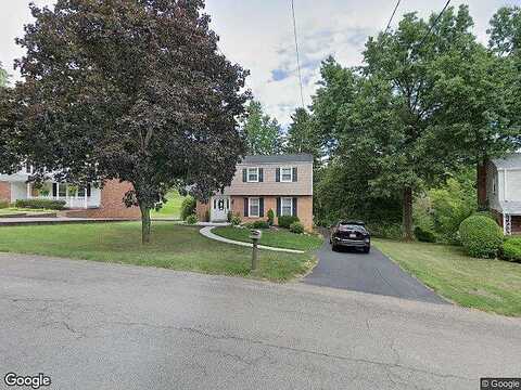 Bently Down, CORAOPOLIS, PA 15108