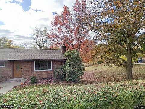 Elm, CORAOPOLIS, PA 15108