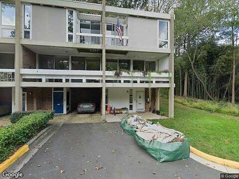 Maple Ridge, RESTON, VA 20190