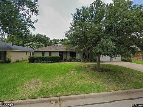 Pinehurst, ARLINGTON, TX 76012