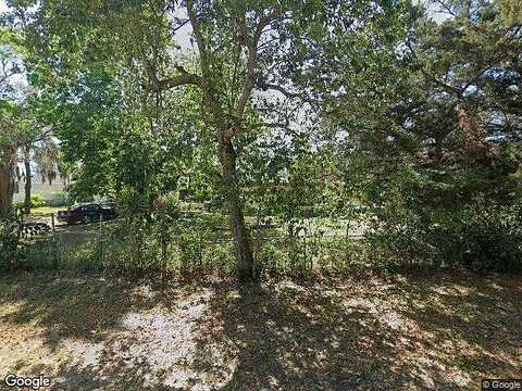 Carol Lee, DAYTONA BEACH, FL 32117