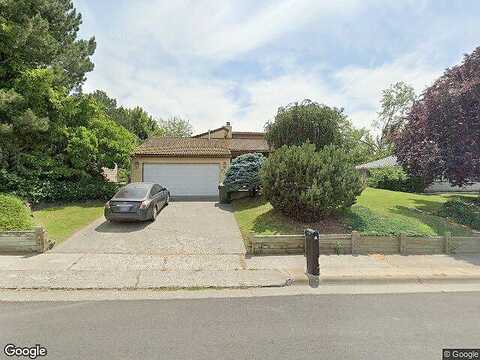 Quince, HERMISTON, OR 97838