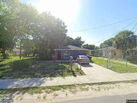 15Th, FORT PIERCE, FL 34950