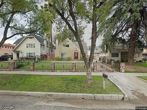 20Th, SAN BERNARDINO, CA 92405
