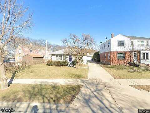 Pine, MILWAUKEE, WI 53207