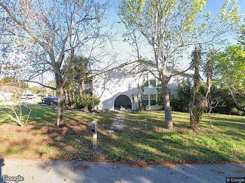 Pine, MERRITT ISLAND, FL 32952