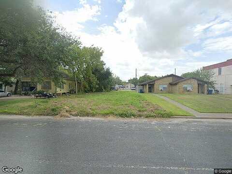 8Th, TEXAS CITY, TX 77590