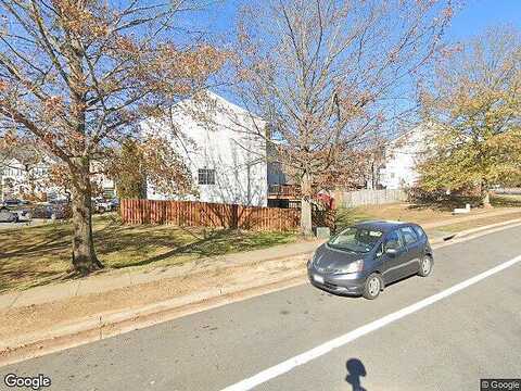 La Mauricie, DUMFRIES, VA 22025