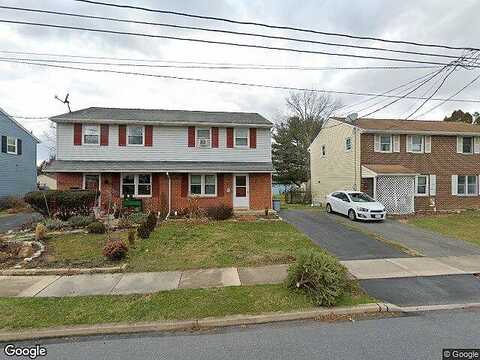 Cherry, ELIZABETHTOWN, PA 17022