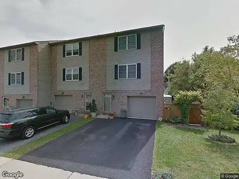 Cody, WHITEHALL, PA 18052