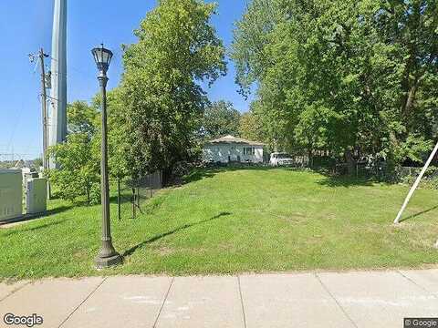 Larpenteur, SAINT PAUL, MN 55113