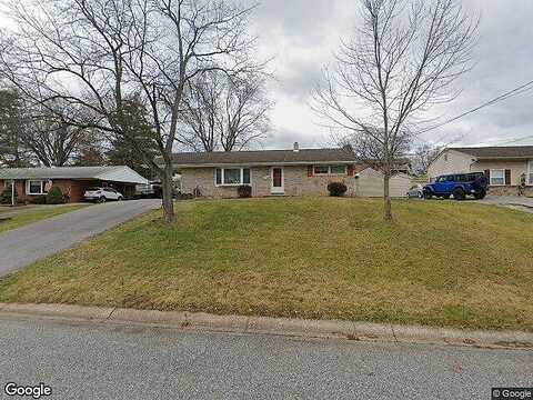 Anita, DOVER, PA 17315