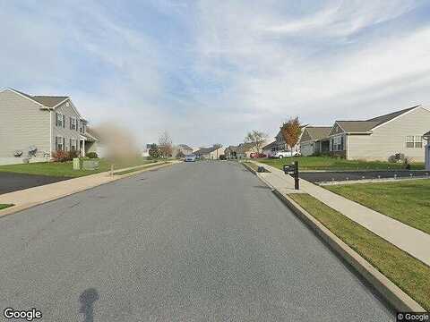 Nancy Lee, LEBANON, PA 17042