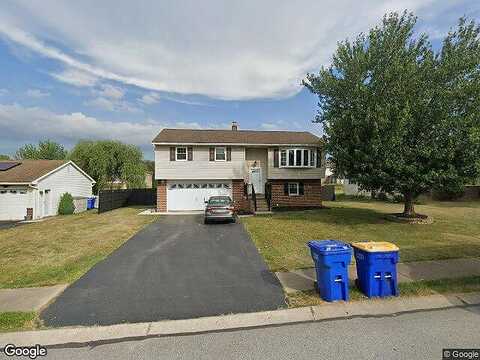 Lena, YORK, PA 17408