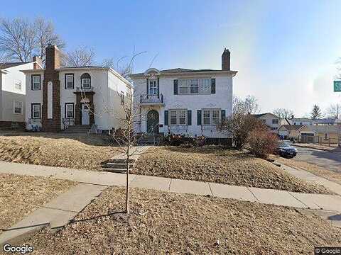 Saint Clair, SAINT PAUL, MN 55105