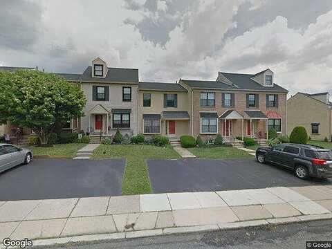 Ruth, BROOKHAVEN, PA 19015