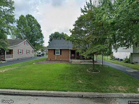 Scott, HANOVER, PA 17331