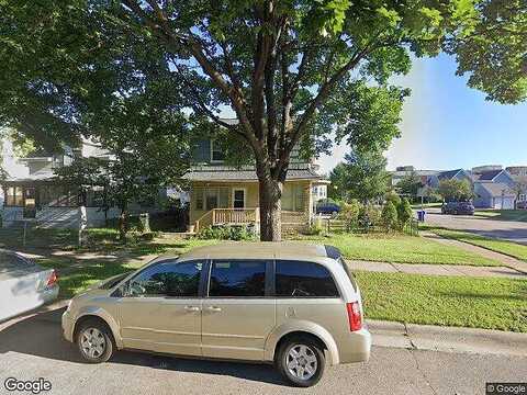 Charles, SAINT PAUL, MN 55104