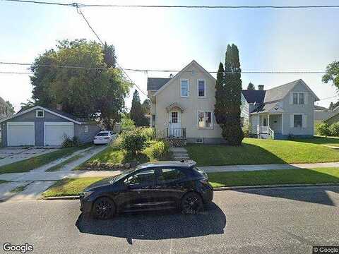 16Th, MANITOWOC, WI 54220