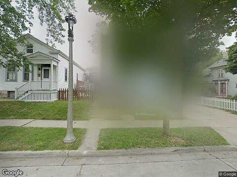3Rd, MILWAUKEE, WI 53204