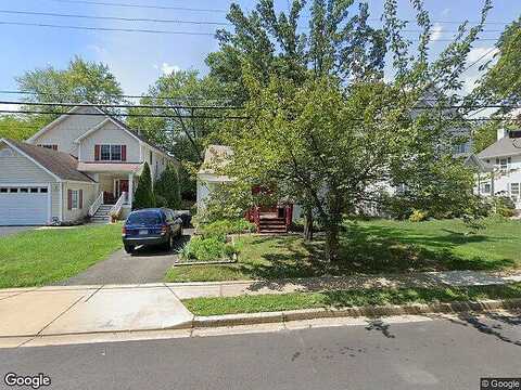 Spring, FALLS CHURCH, VA 22046