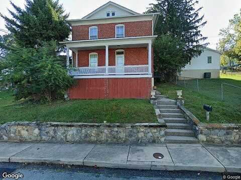 Lake, STAUNTON, VA 24401